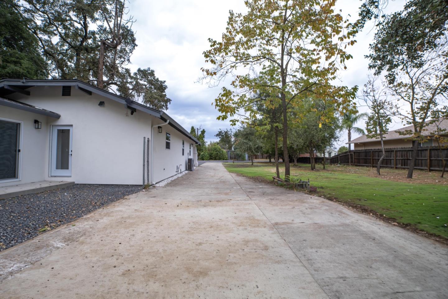 Detail Gallery Image 9 of 23 For 417 Laurel Ave, Modesto,  CA 95351 - 3 Beds | 2 Baths