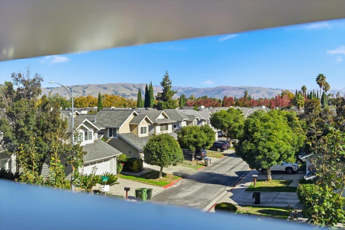 Detail Gallery Image 19 of 27 For 1325 Araujo Street, San Jose,  CA 95131 - 4 Beds | 4 Baths