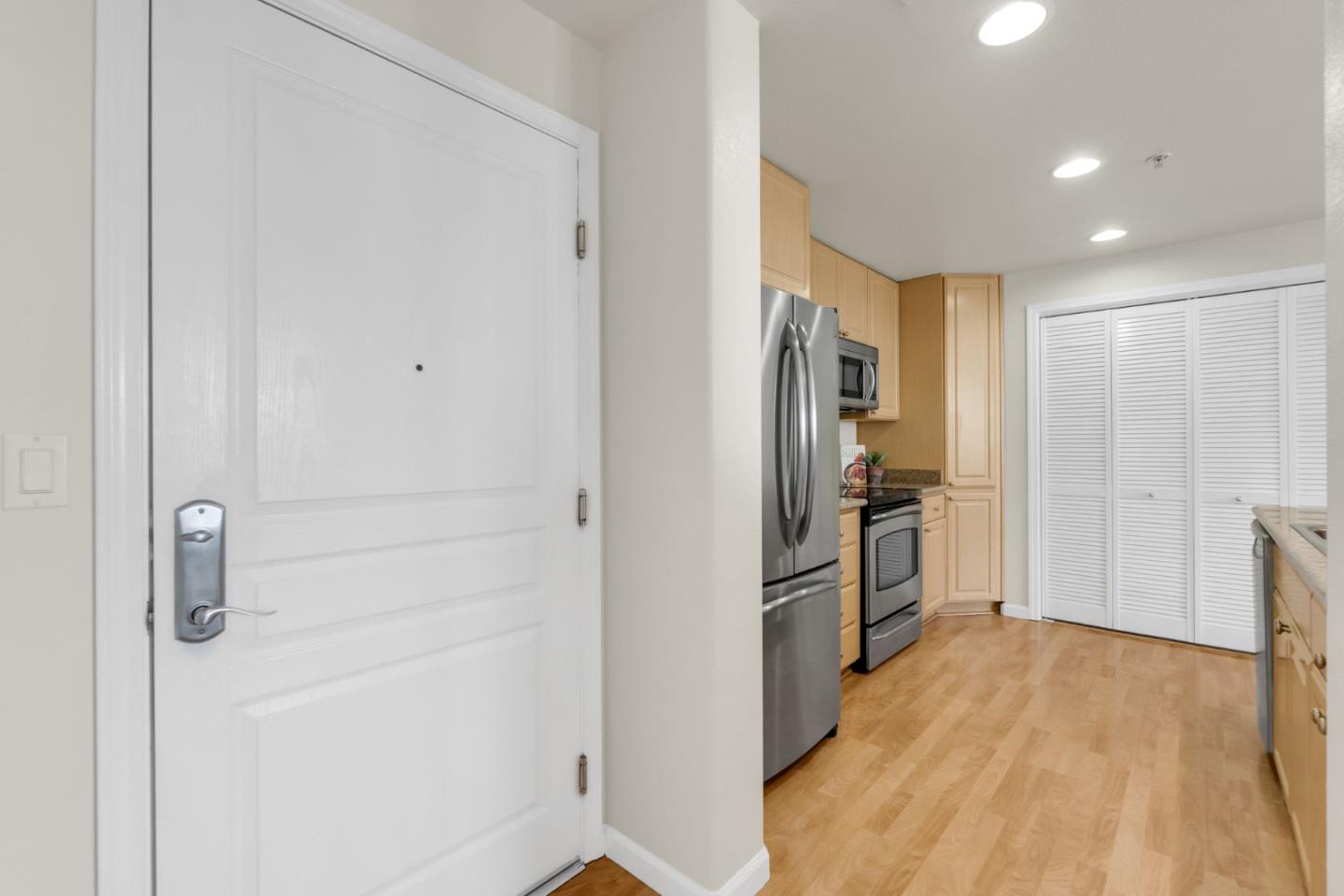 Detail Gallery Image 10 of 53 For 1883 Agnew Rd #301,  Santa Clara,  CA 95054 - 2 Beds | 2 Baths