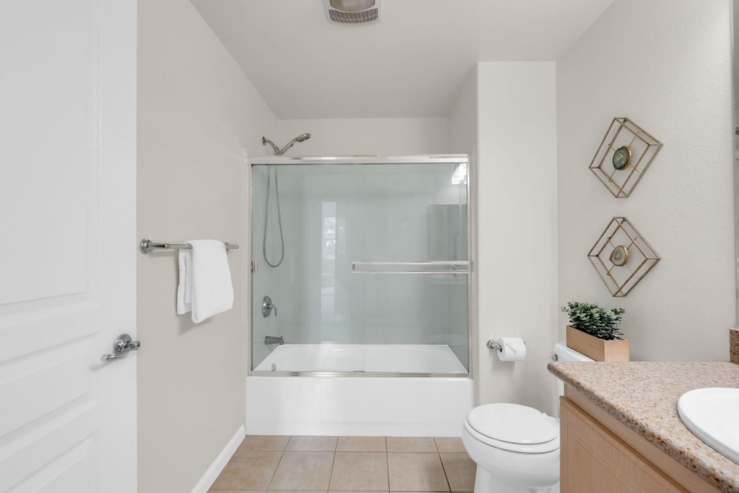 Detail Gallery Image 33 of 53 For 1883 Agnew Rd #301,  Santa Clara,  CA 95054 - 2 Beds | 2 Baths