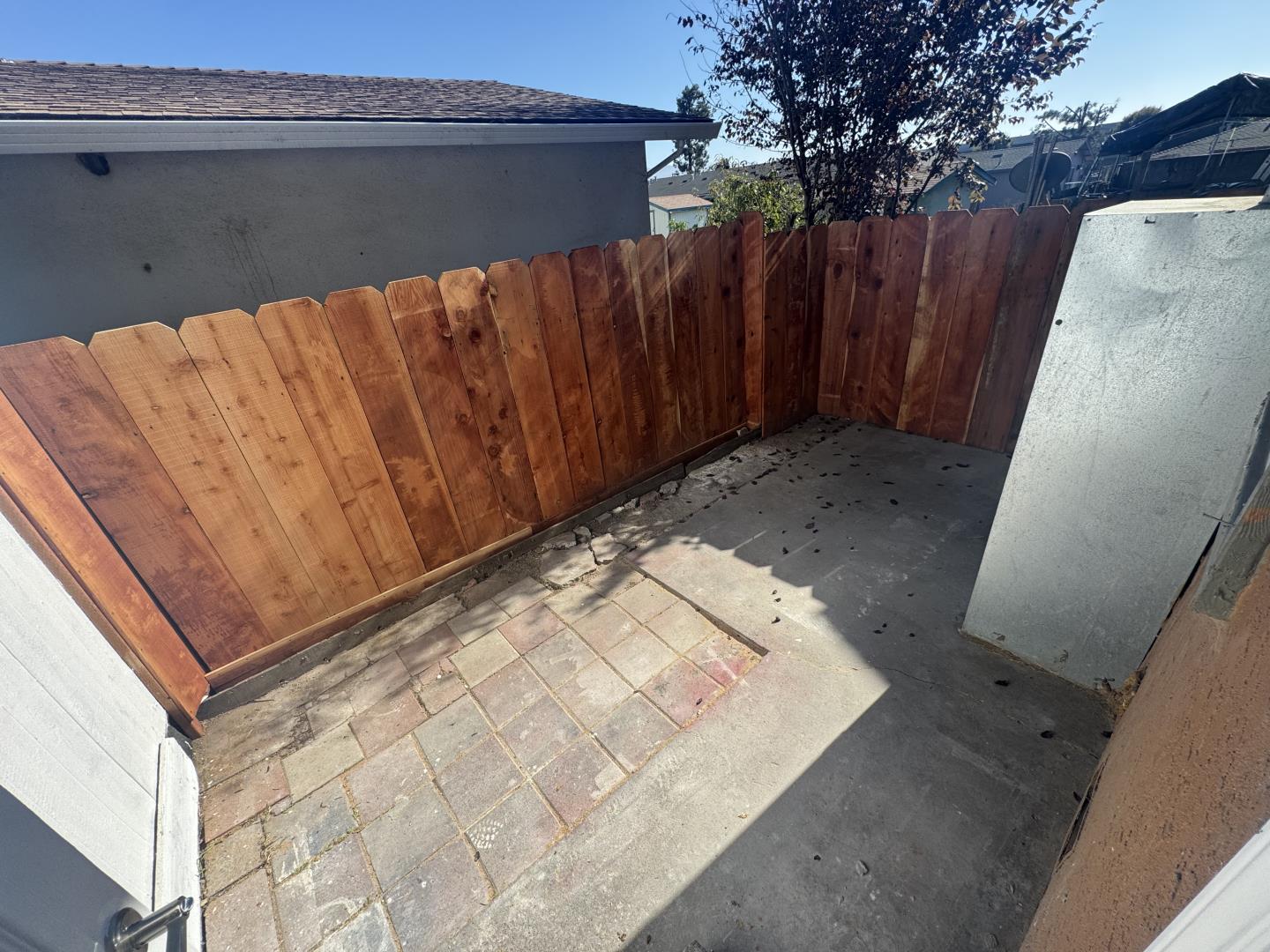 Detail Gallery Image 6 of 28 For 890 Rider Ave a,  Salinas,  CA 93905 - 2 Beds | 2 Baths