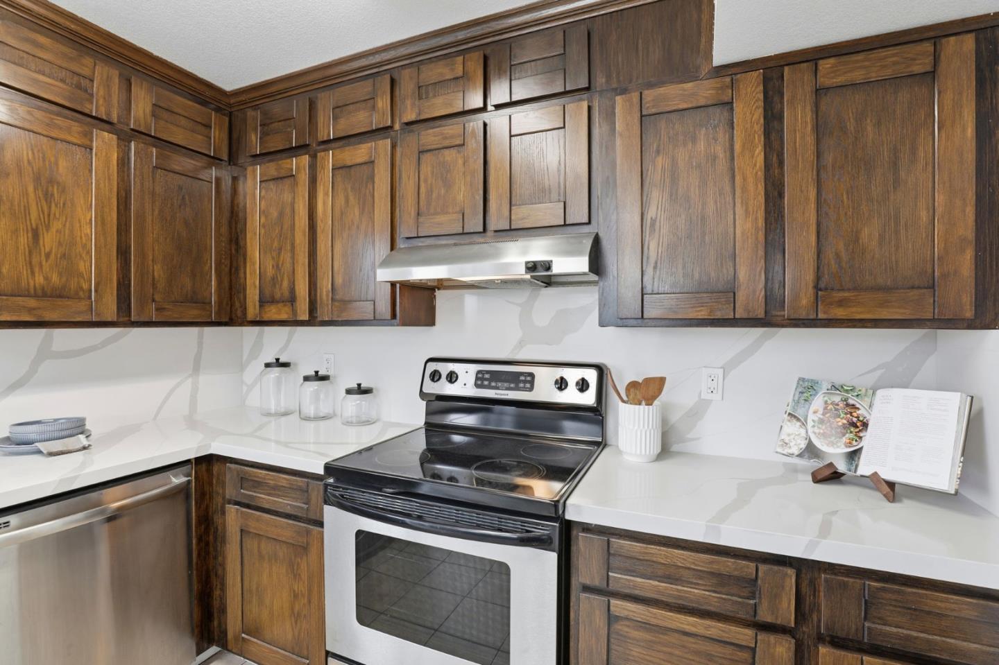 Detail Gallery Image 13 of 36 For 251 Gibson Dr #G52,  Hollister,  CA 95023 - 2 Beds | 1/1 Baths