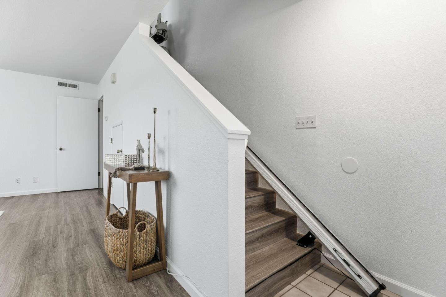 Detail Gallery Image 14 of 36 For 251 Gibson Dr #G52,  Hollister,  CA 95023 - 2 Beds | 1/1 Baths