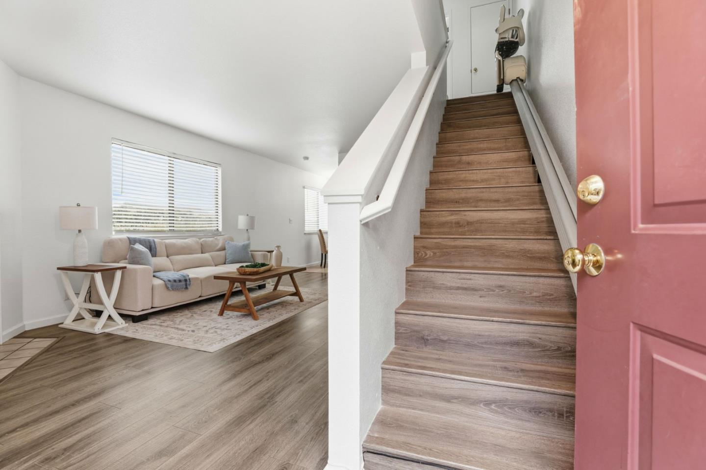 Detail Gallery Image 15 of 36 For 251 Gibson Dr #G52,  Hollister,  CA 95023 - 2 Beds | 1/1 Baths