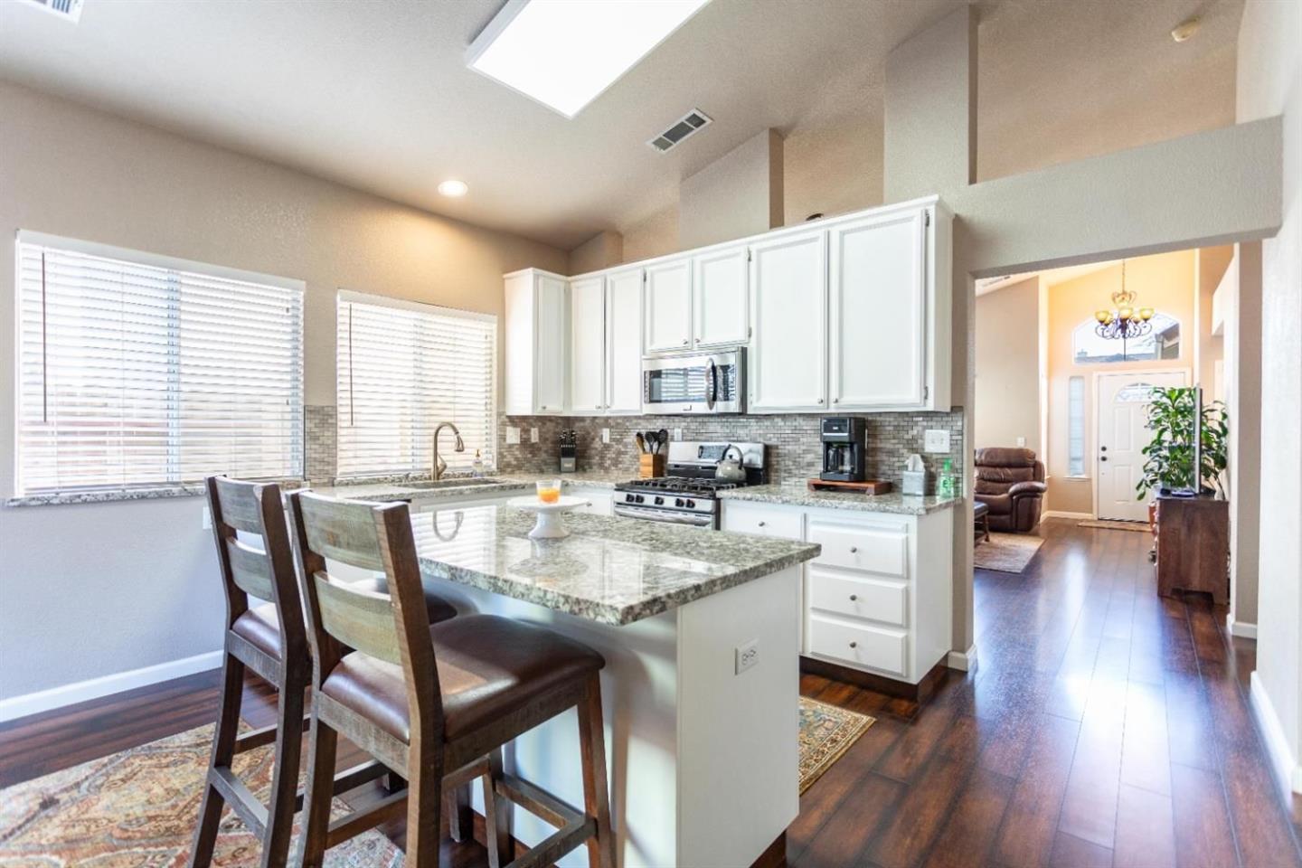 Detail Gallery Image 11 of 29 For 9316 Caulfield Dr, Elk Grove,  CA 95758 - 3 Beds | 1 Baths