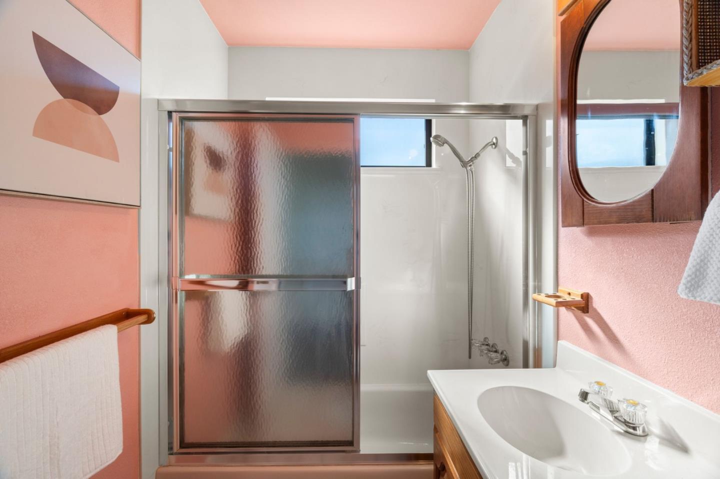 Detail Gallery Image 12 of 49 For 831 Byron Dr, South San Francisco,  CA 94080 - 4 Beds | 2 Baths