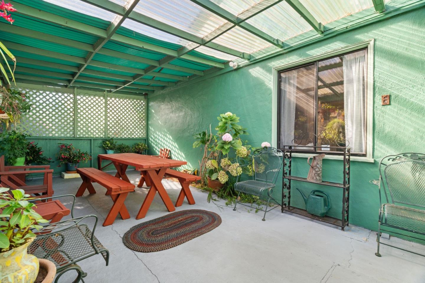 Detail Gallery Image 29 of 49 For 831 Byron Dr, South San Francisco,  CA 94080 - 4 Beds | 2 Baths