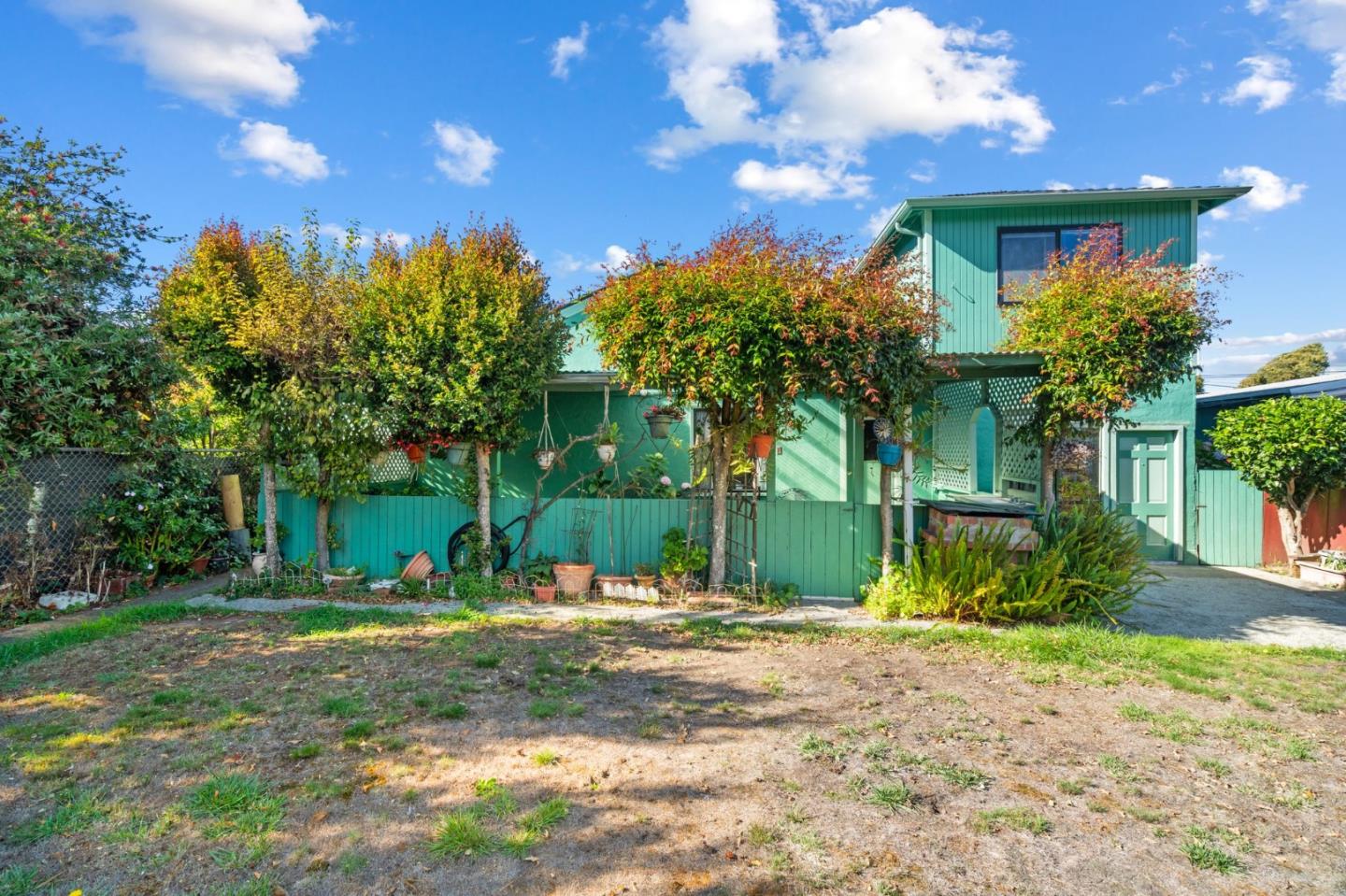 Detail Gallery Image 33 of 49 For 831 Byron Dr, South San Francisco,  CA 94080 - 4 Beds | 2 Baths