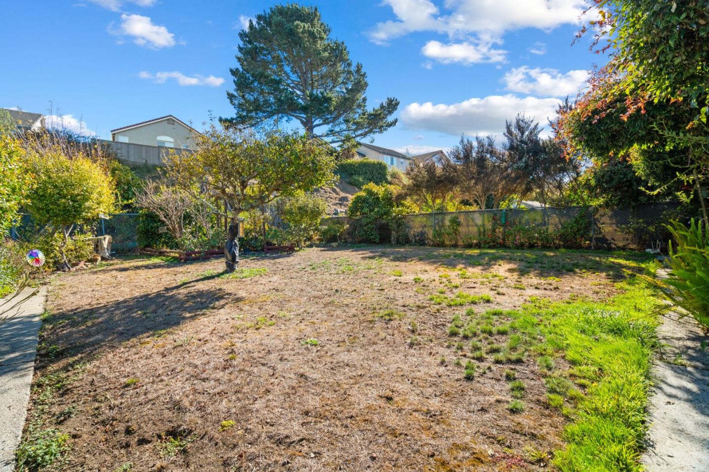 Detail Gallery Image 37 of 49 For 831 Byron Dr, South San Francisco,  CA 94080 - 4 Beds | 2 Baths