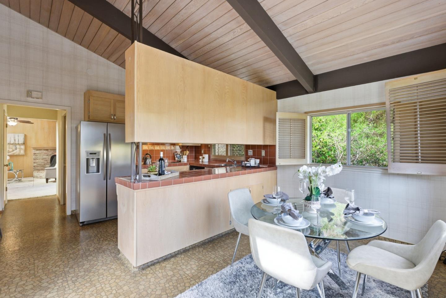 Detail Gallery Image 16 of 45 For 3104 Brittan Ave, San Carlos,  CA 94070 - 3 Beds | 2/1 Baths