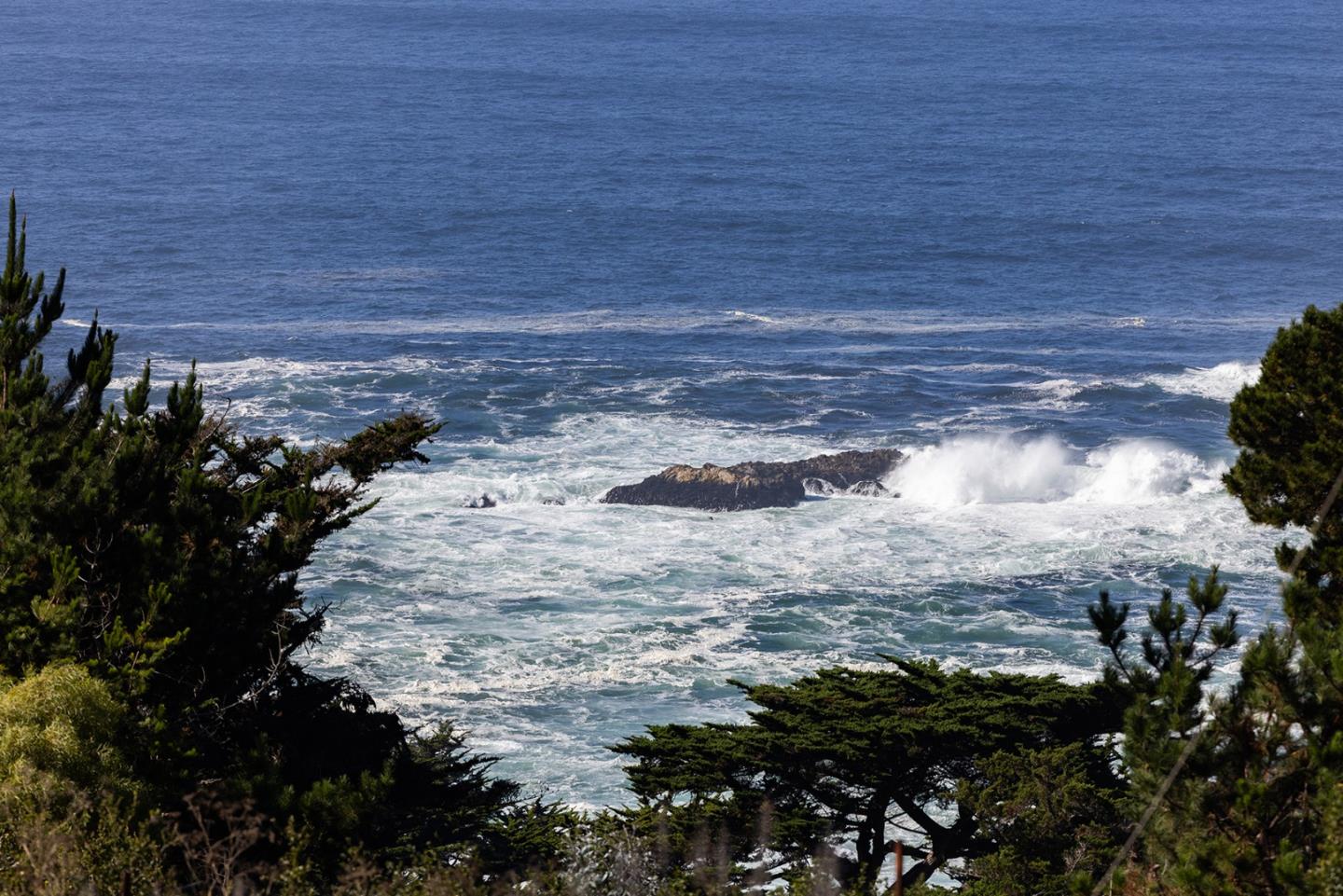 Detail Gallery Image 11 of 12 For 232 Lower Walden Rd, Carmel,  CA 93923 - – Beds | – Baths