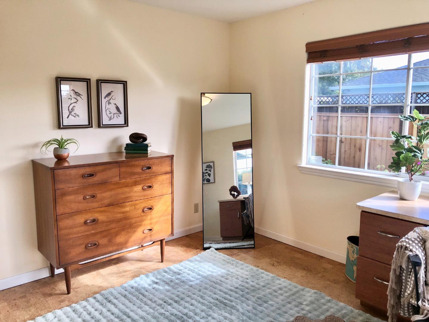 Detail Gallery Image 22 of 46 For 1220 Webster St, Santa Cruz,  CA 95062 - 3 Beds | 2 Baths