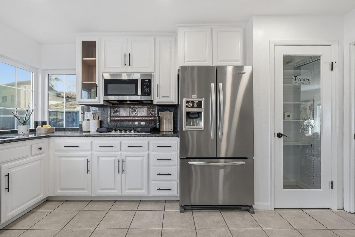 Detail Gallery Image 12 of 61 For 1638 Peachwood Dr, San Jose,  CA 95132 - 4 Beds | 3 Baths