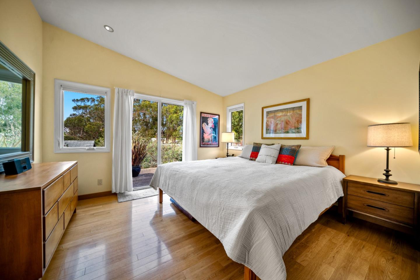 Detail Gallery Image 22 of 23 For 1665 Military Ave, Seaside,  CA 93955 - 3 Beds | 2 Baths