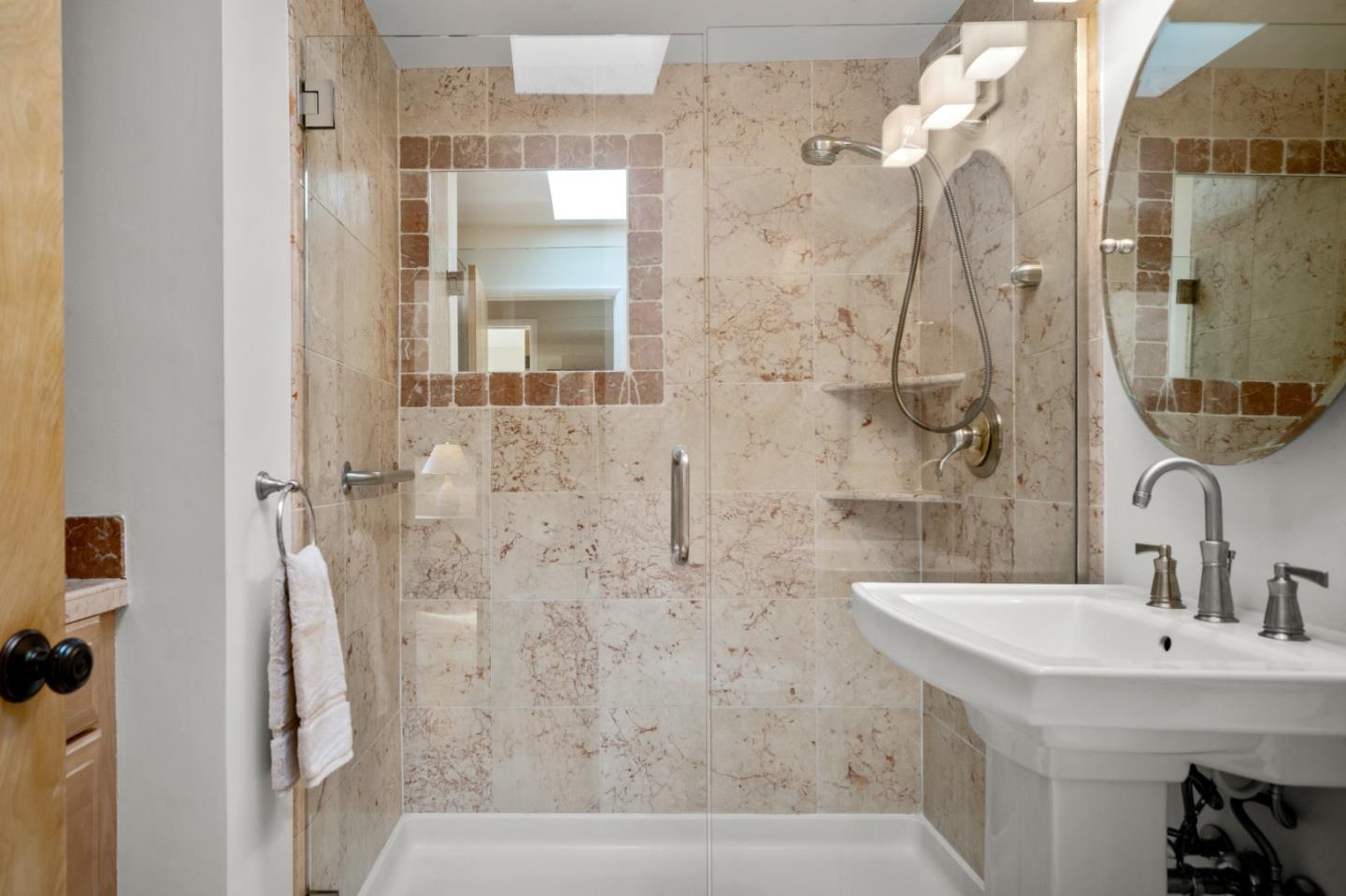 Detail Gallery Image 30 of 49 For 1665 Military Ave, Seaside,  CA 93955 - 3 Beds | 2 Baths