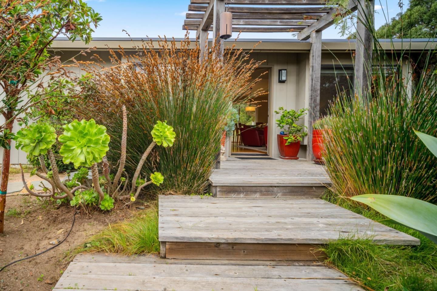 Detail Gallery Image 32 of 49 For 1665 Military Ave, Seaside,  CA 93955 - 3 Beds | 2 Baths