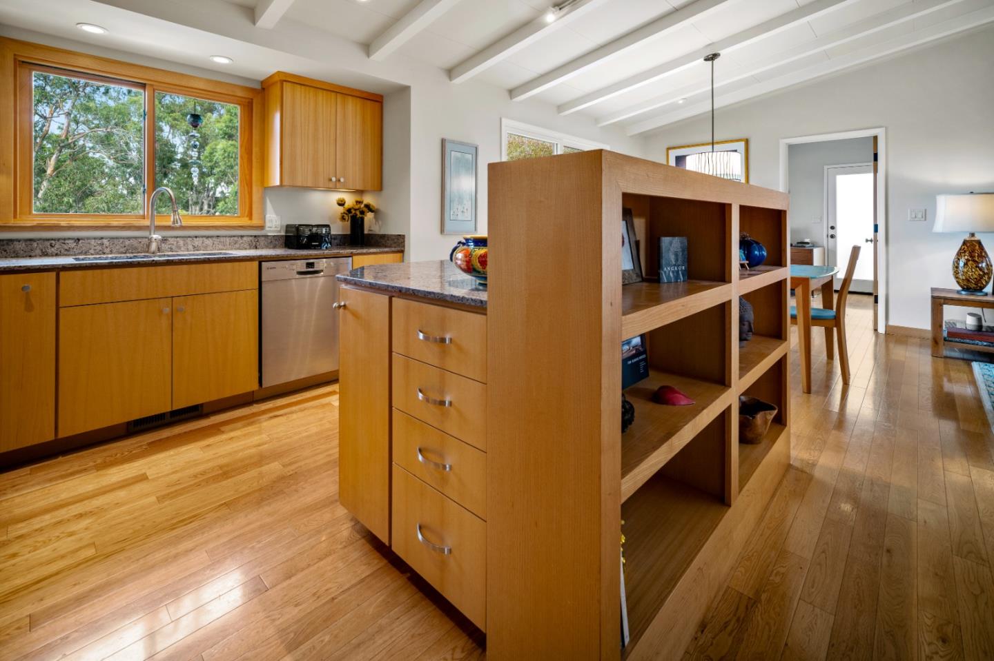 Detail Gallery Image 5 of 23 For 1665 Military Ave, Seaside,  CA 93955 - 3 Beds | 2 Baths