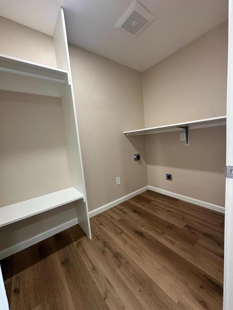 Detail Gallery Image 34 of 79 For 130 E 21st St, Tracy,  CA 95376 - 5 Beds | 2 Baths