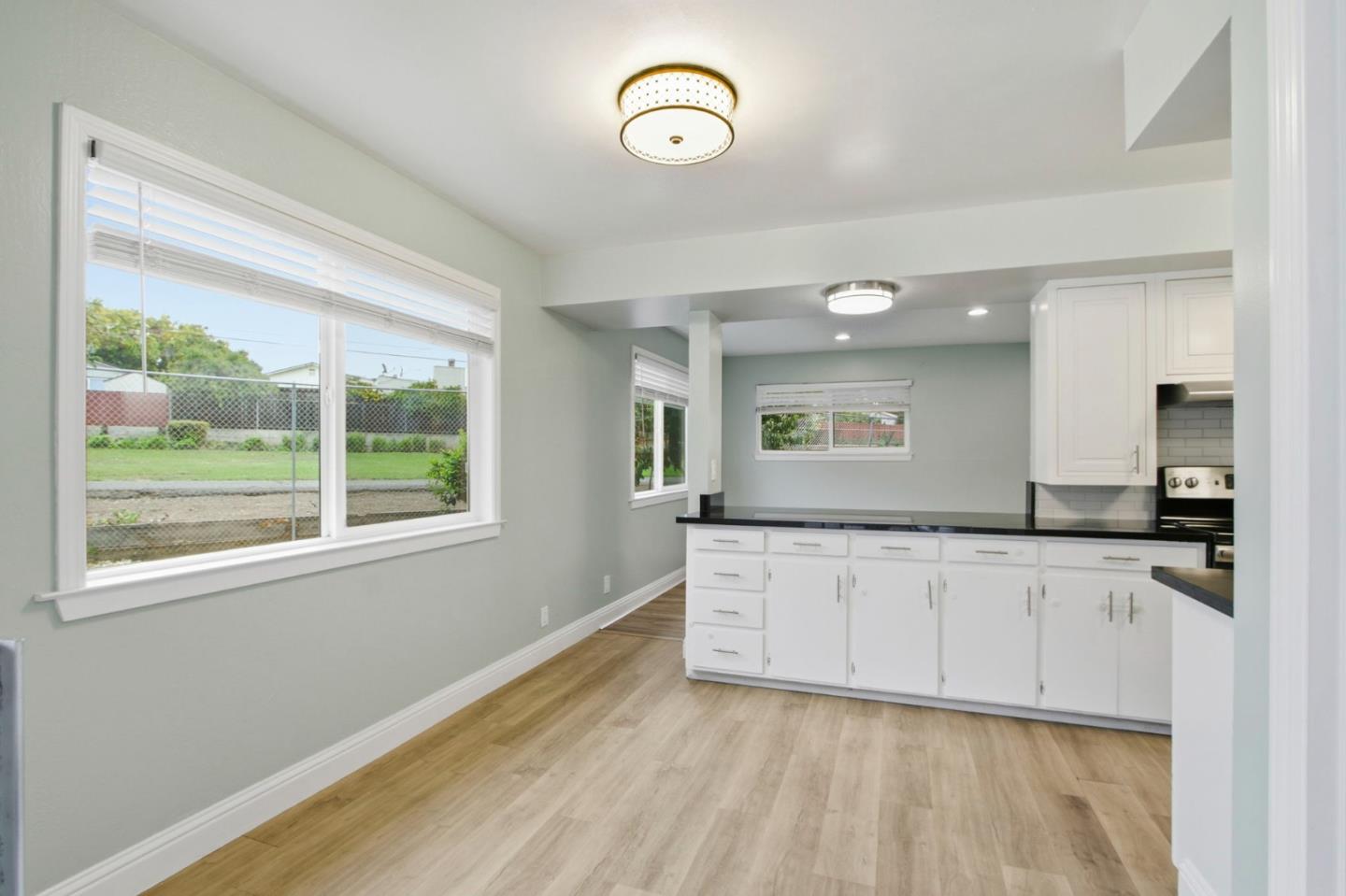 Detail Gallery Image 15 of 41 For 2100 Tiny St, Milpitas,  CA 95035 - 3 Beds | 2 Baths