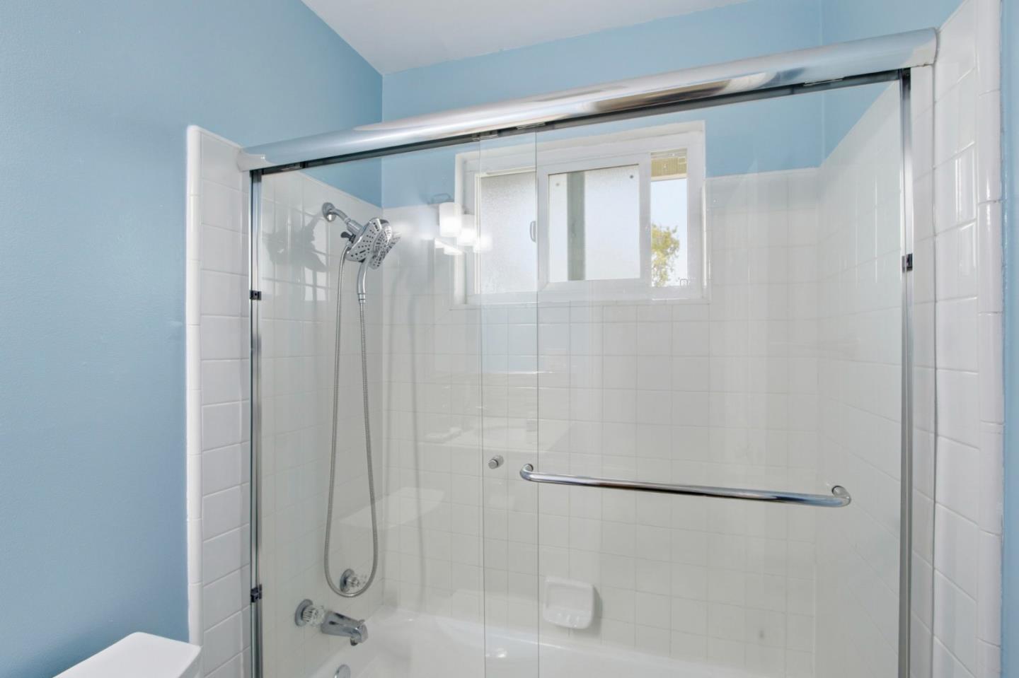 Detail Gallery Image 30 of 41 For 2100 Tiny St, Milpitas,  CA 95035 - 3 Beds | 2 Baths