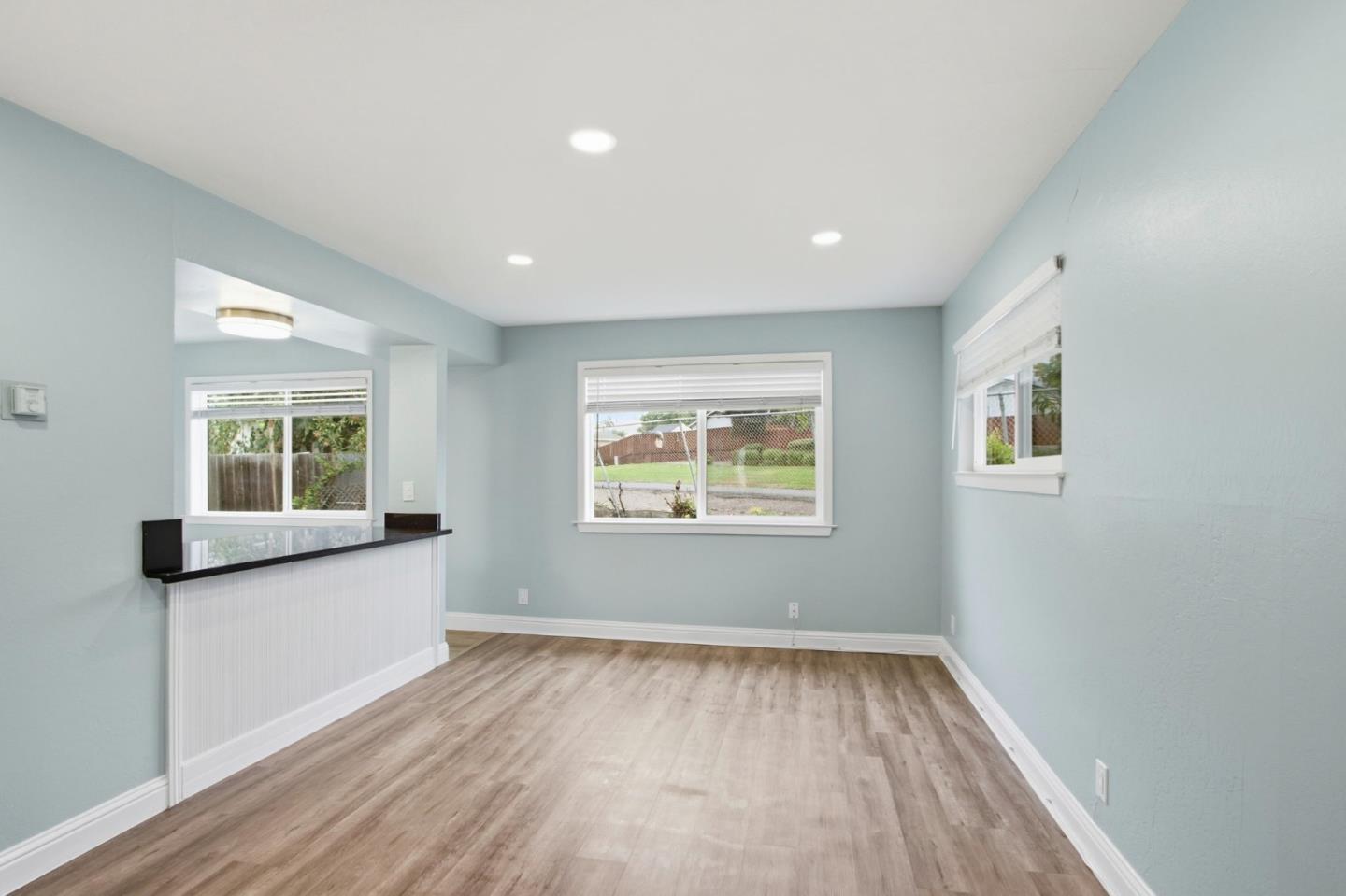 Detail Gallery Image 8 of 41 For 2100 Tiny St, Milpitas,  CA 95035 - 3 Beds | 2 Baths