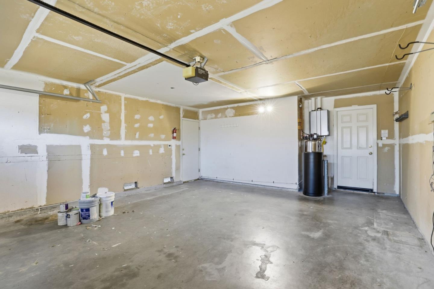 Detail Gallery Image 30 of 34 For 1486 Swallow Ln, Gilroy,  CA 95020 - 4 Beds | 2 Baths