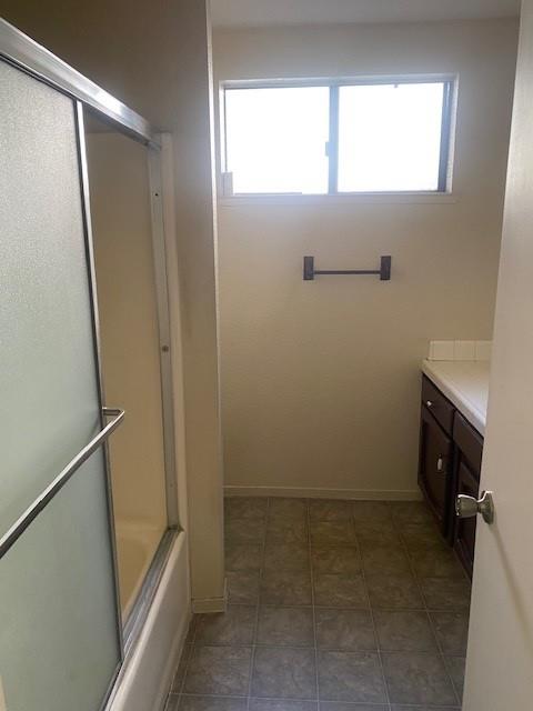 Detail Gallery Image 6 of 9 For 3041 Bridgeport Ct, Turlock,  CA 95382 - 4 Beds | 2 Baths