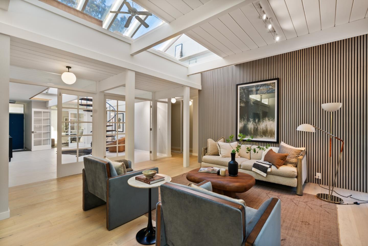 Detail Gallery Image 14 of 51 For 1736 Frobisher Way, San Jose,  CA 95124 - 4 Beds | 2 Baths