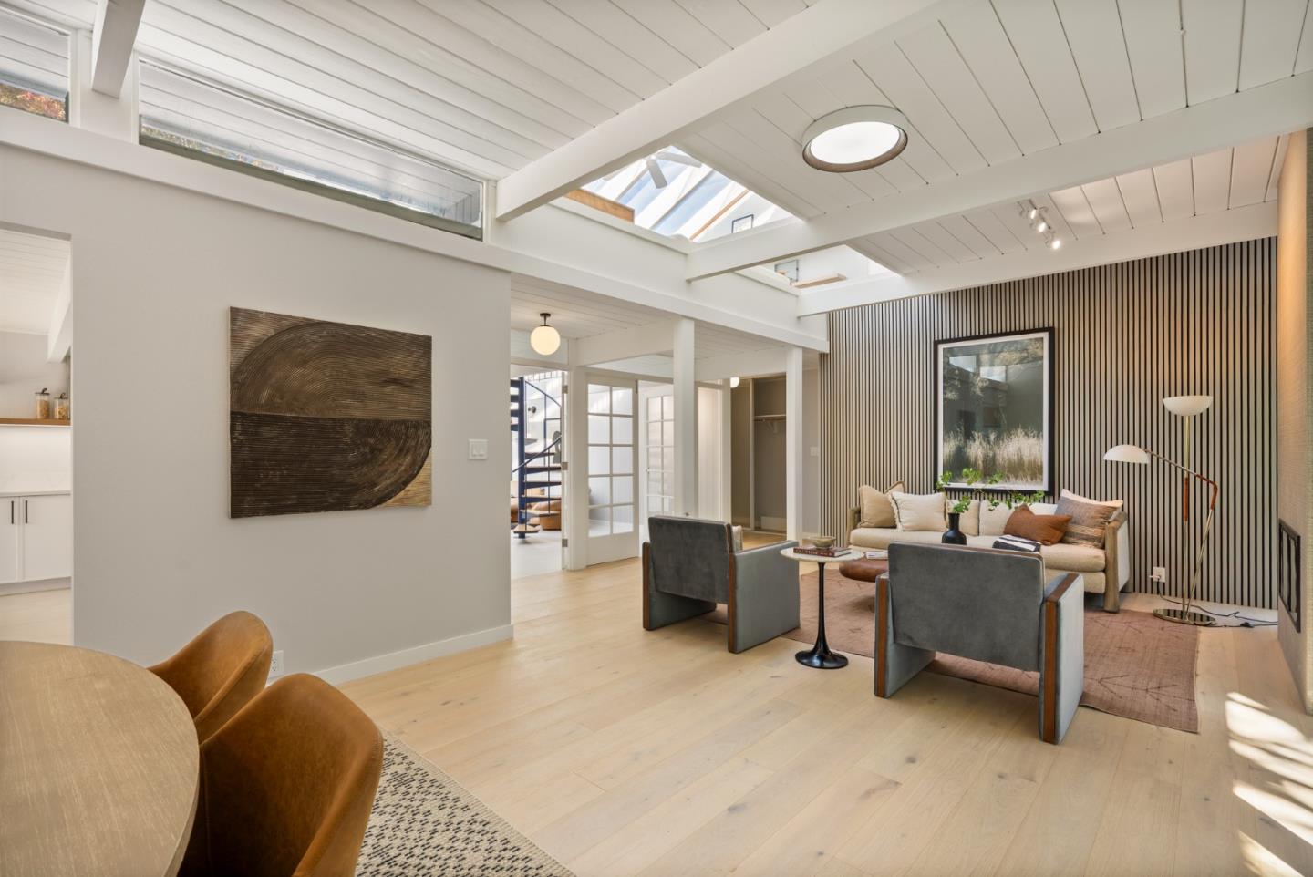 Detail Gallery Image 15 of 51 For 1736 Frobisher Way, San Jose,  CA 95124 - 4 Beds | 2 Baths