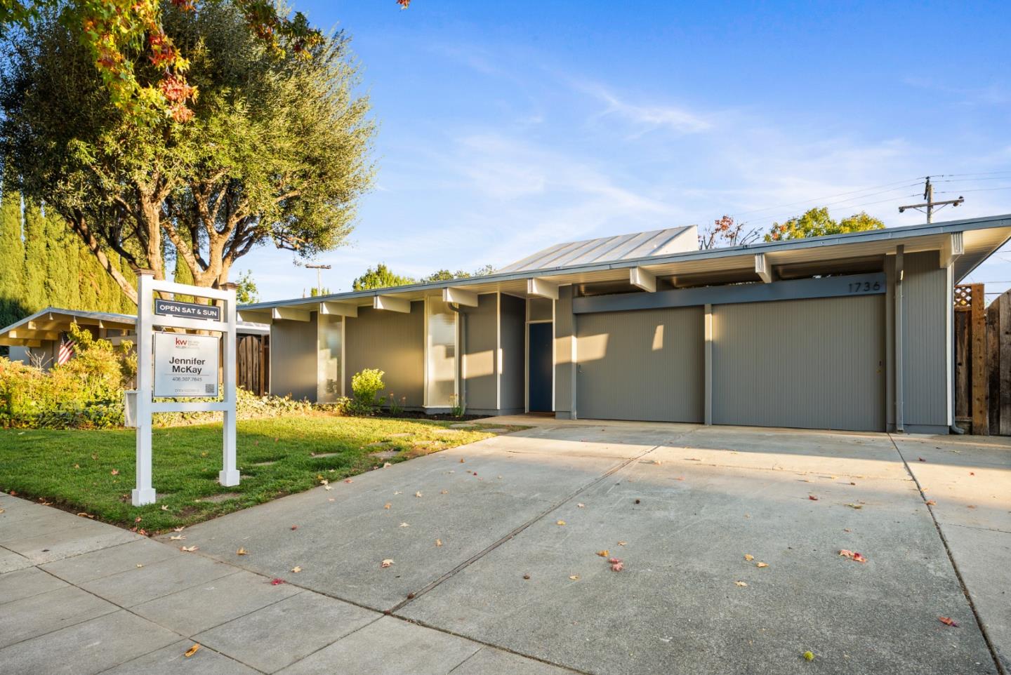 Detail Gallery Image 2 of 51 For 1736 Frobisher Way, San Jose,  CA 95124 - 4 Beds | 2 Baths