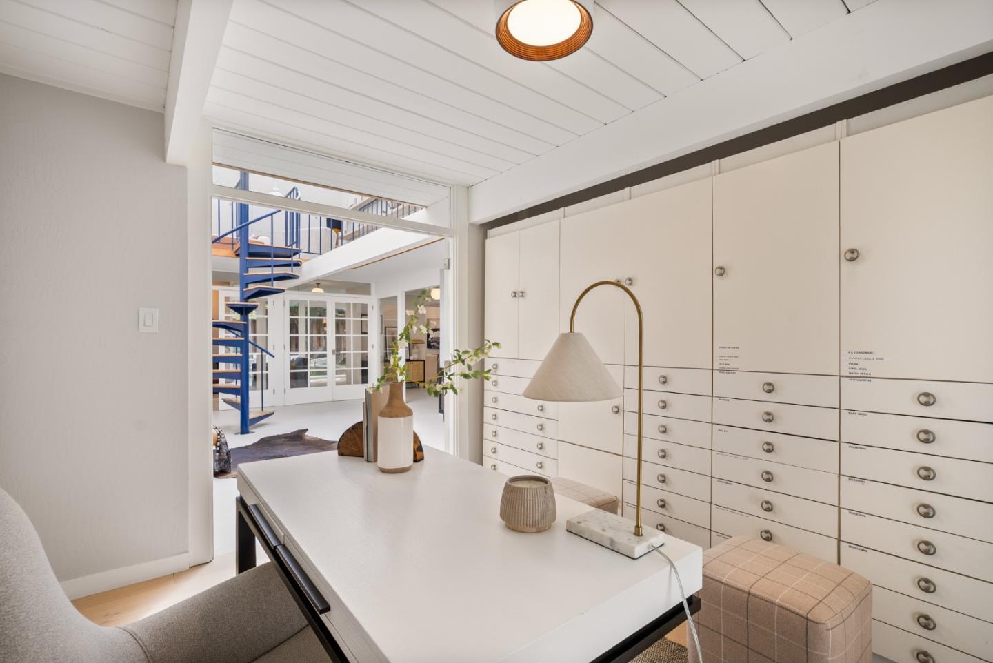 Detail Gallery Image 32 of 51 For 1736 Frobisher Way, San Jose,  CA 95124 - 4 Beds | 2 Baths