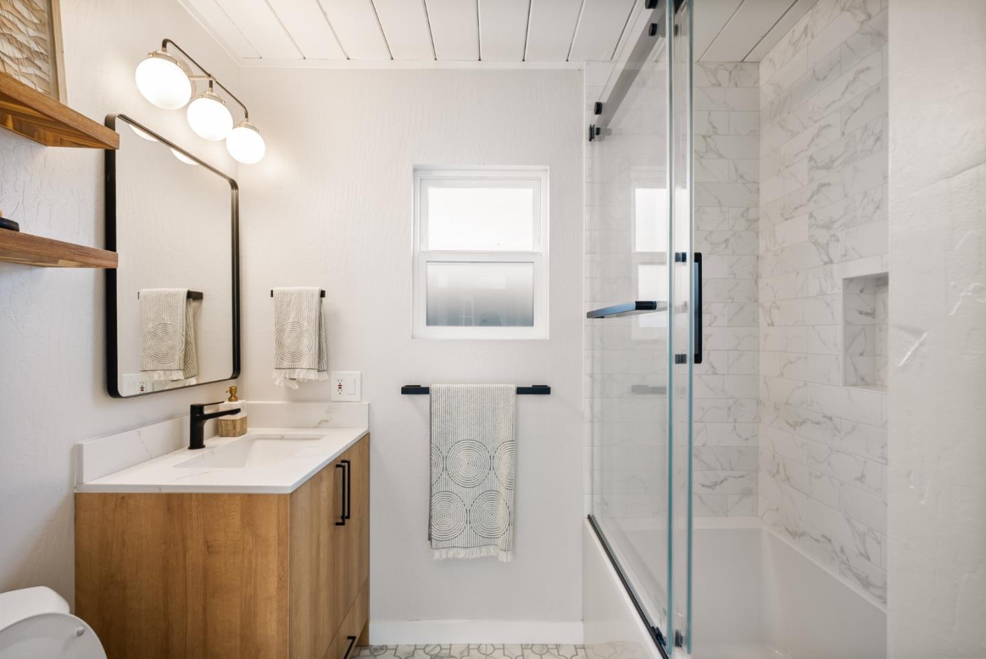 Detail Gallery Image 36 of 51 For 1736 Frobisher Way, San Jose,  CA 95124 - 4 Beds | 2 Baths