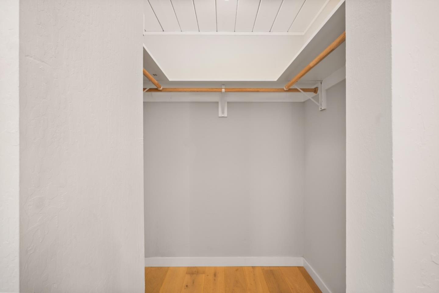 Detail Gallery Image 39 of 51 For 1736 Frobisher Way, San Jose,  CA 95124 - 4 Beds | 2 Baths