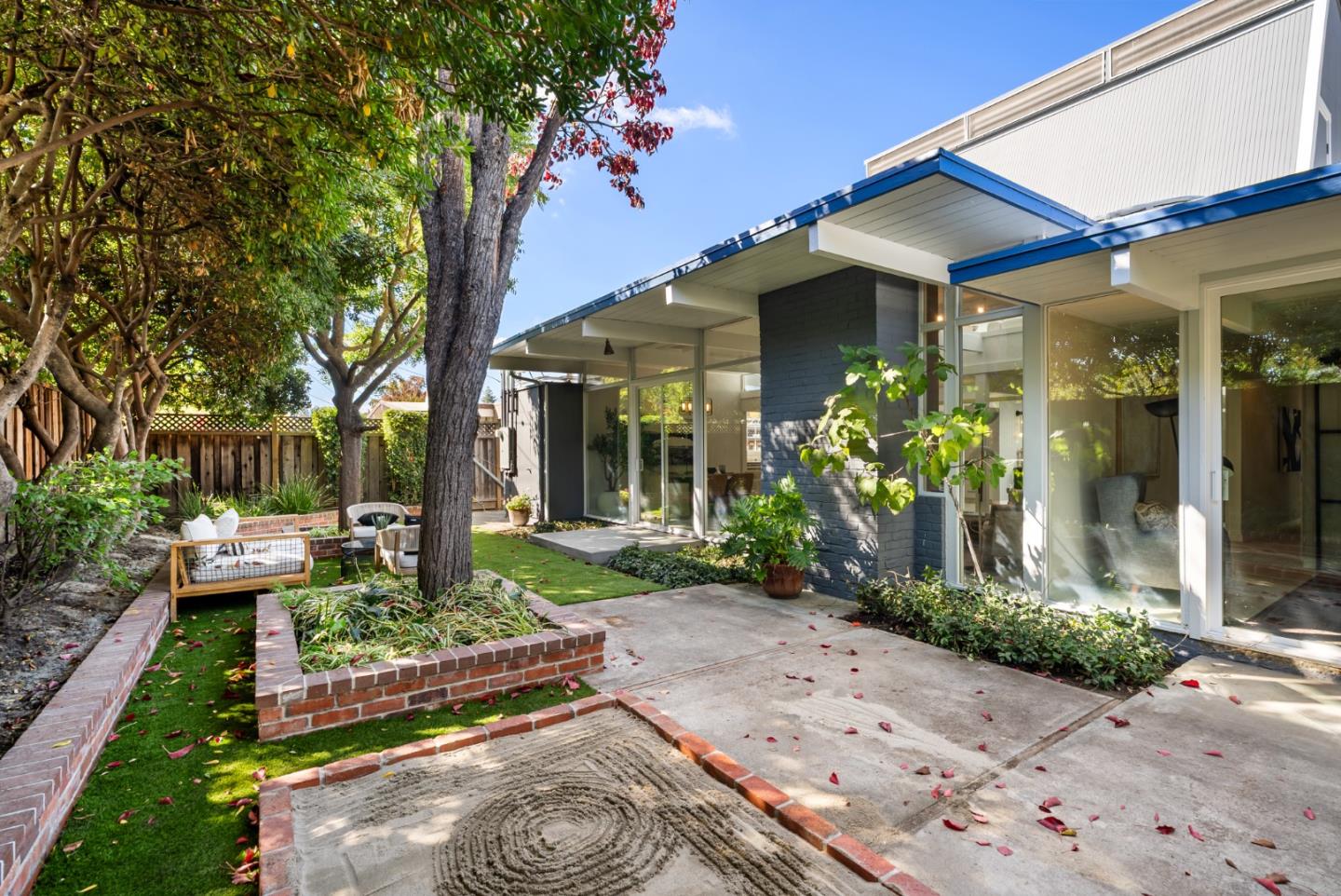 Detail Gallery Image 50 of 51 For 1736 Frobisher Way, San Jose,  CA 95124 - 4 Beds | 2 Baths