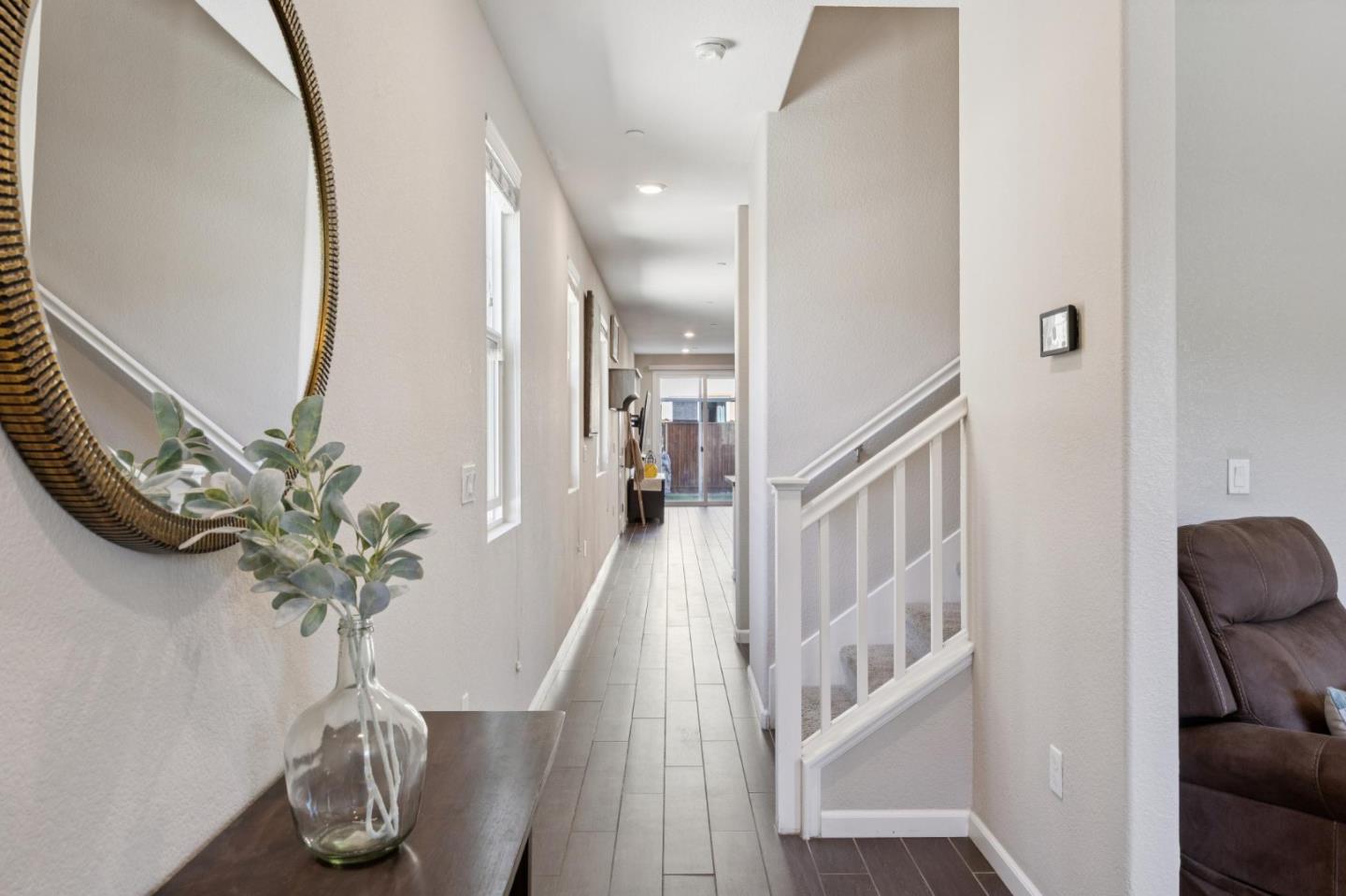 Detail Gallery Image 10 of 75 For 2521 Apricot Way, Gilroy,  CA 95020 - 3 Beds | 2/1 Baths