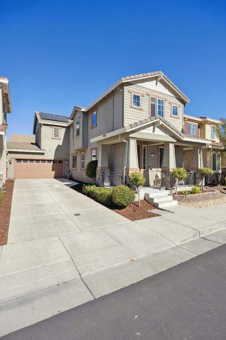 Detail Gallery Image 2 of 75 For 2521 Apricot Way, Gilroy,  CA 95020 - 3 Beds | 2/1 Baths