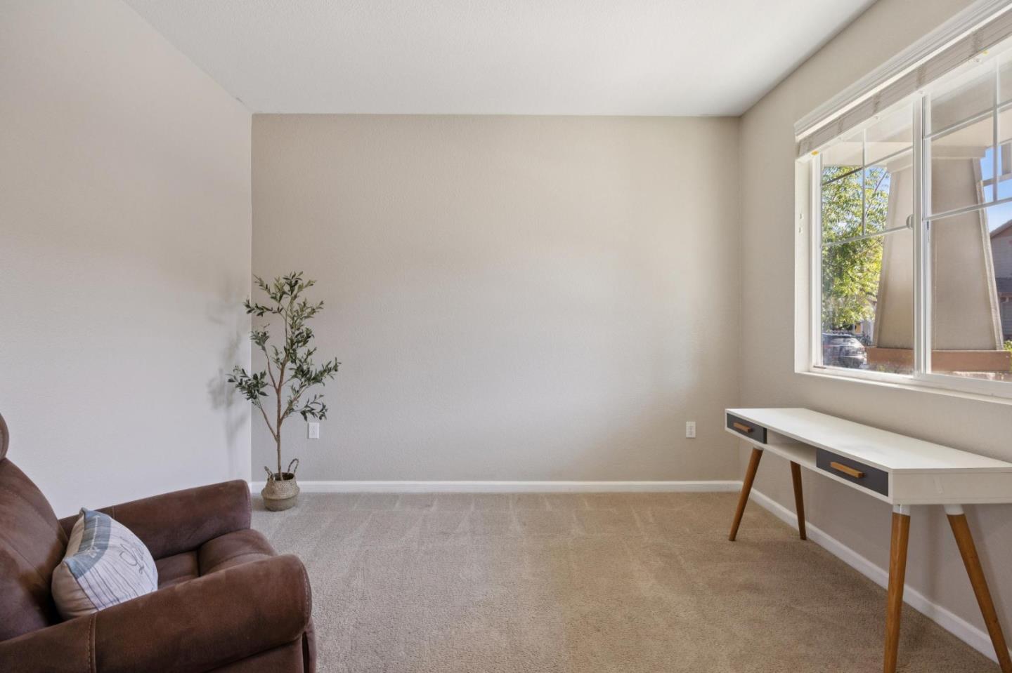 Detail Gallery Image 28 of 75 For 2521 Apricot Way, Gilroy,  CA 95020 - 3 Beds | 2/1 Baths