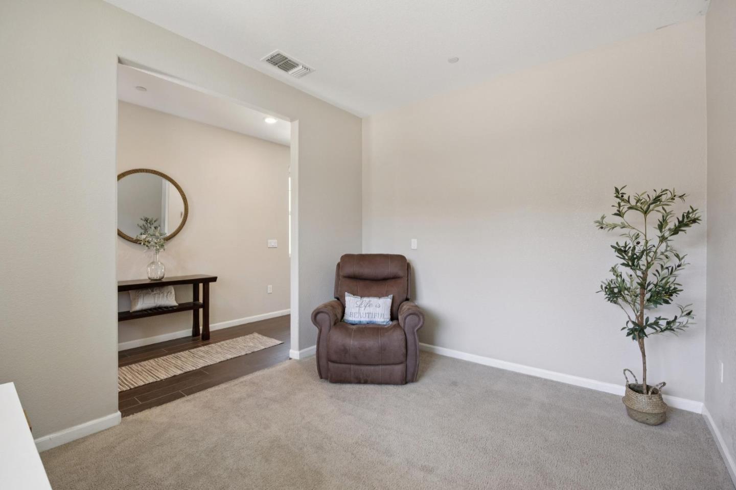 Detail Gallery Image 29 of 75 For 2521 Apricot Way, Gilroy,  CA 95020 - 3 Beds | 2/1 Baths
