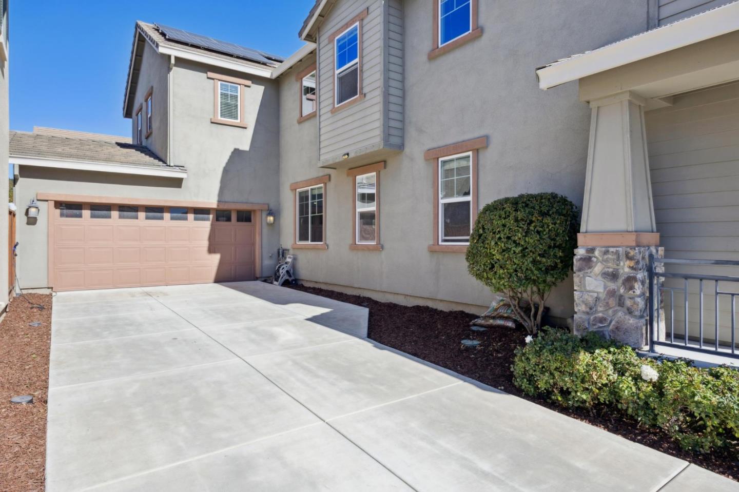 Detail Gallery Image 6 of 75 For 2521 Apricot Way, Gilroy,  CA 95020 - 3 Beds | 2/1 Baths