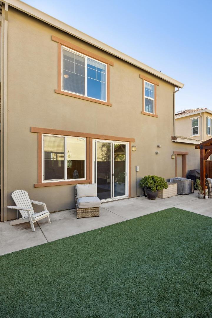 Detail Gallery Image 65 of 75 For 2521 Apricot Way, Gilroy,  CA 95020 - 3 Beds | 2/1 Baths