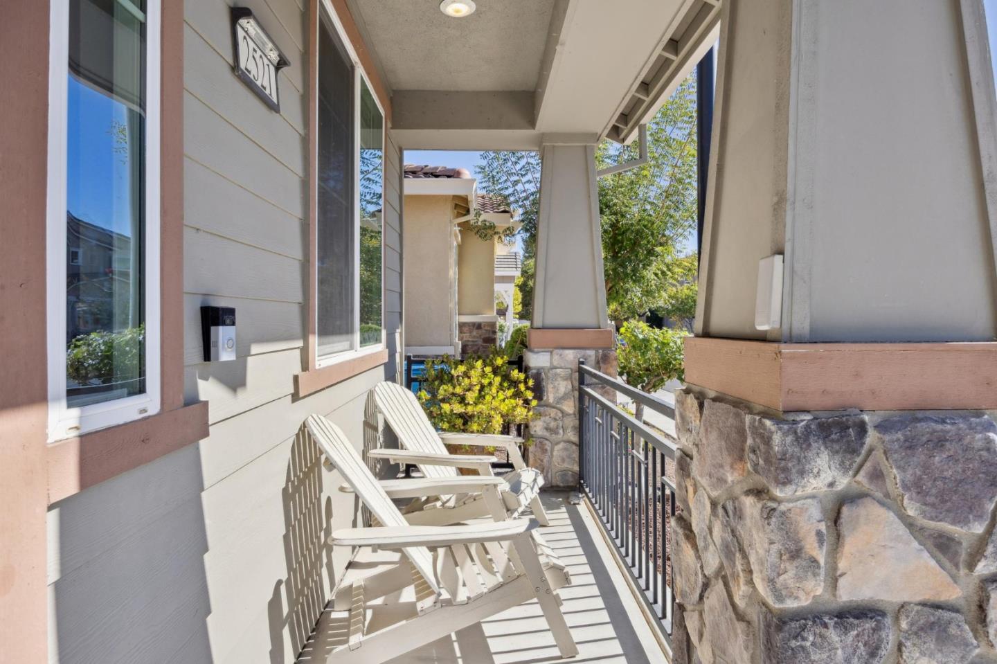 Detail Gallery Image 9 of 75 For 2521 Apricot Way, Gilroy,  CA 95020 - 3 Beds | 2/1 Baths