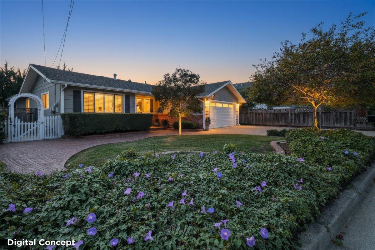 Detail Gallery Image 2 of 44 For 2304 Mattison Ln, Santa Cruz,  CA 95062 - 3 Beds | 2 Baths