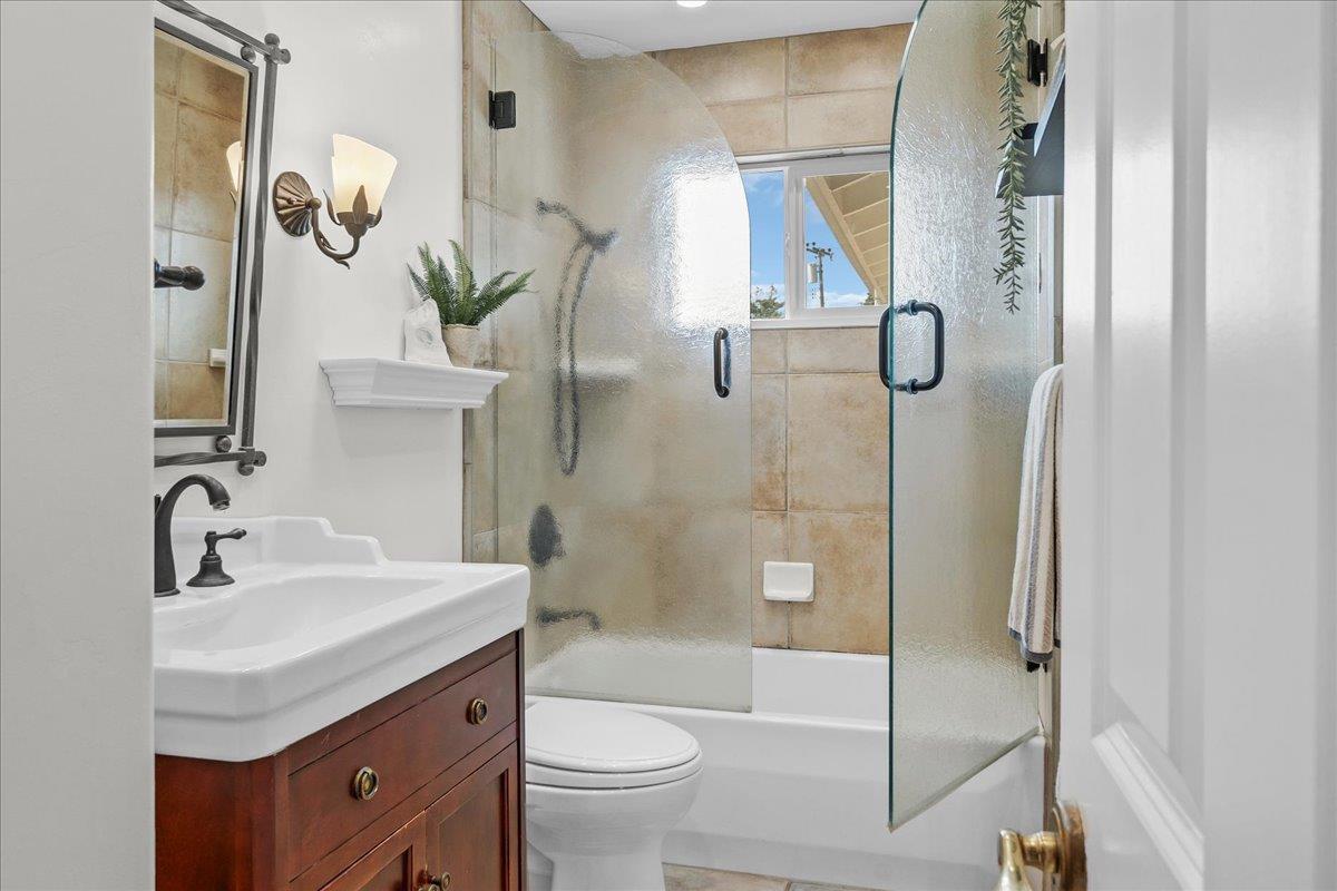 Detail Gallery Image 22 of 44 For 2304 Mattison Ln, Santa Cruz,  CA 95062 - 3 Beds | 2 Baths