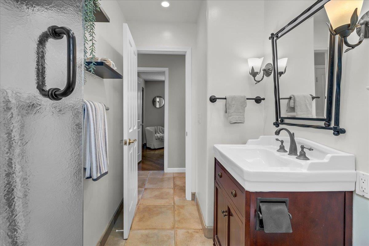 Detail Gallery Image 23 of 44 For 2304 Mattison Ln, Santa Cruz,  CA 95062 - 3 Beds | 2 Baths