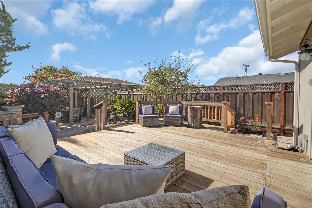 Detail Gallery Image 32 of 44 For 2304 Mattison Ln, Santa Cruz,  CA 95062 - 3 Beds | 2 Baths