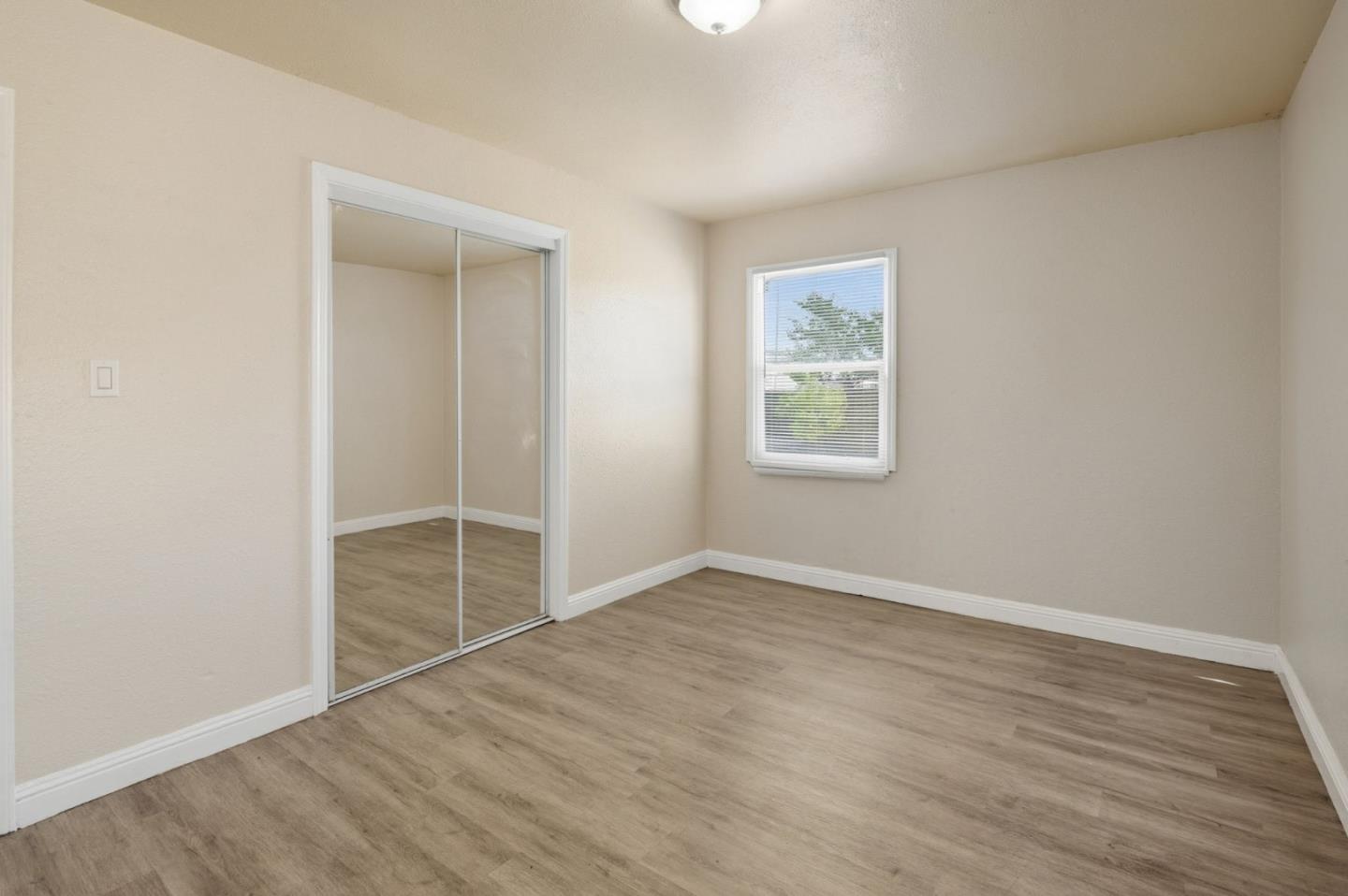 Detail Gallery Image 24 of 43 For 957 Oakwood Ave, Vallejo,  CA 94591 - 4 Beds | 1 Baths