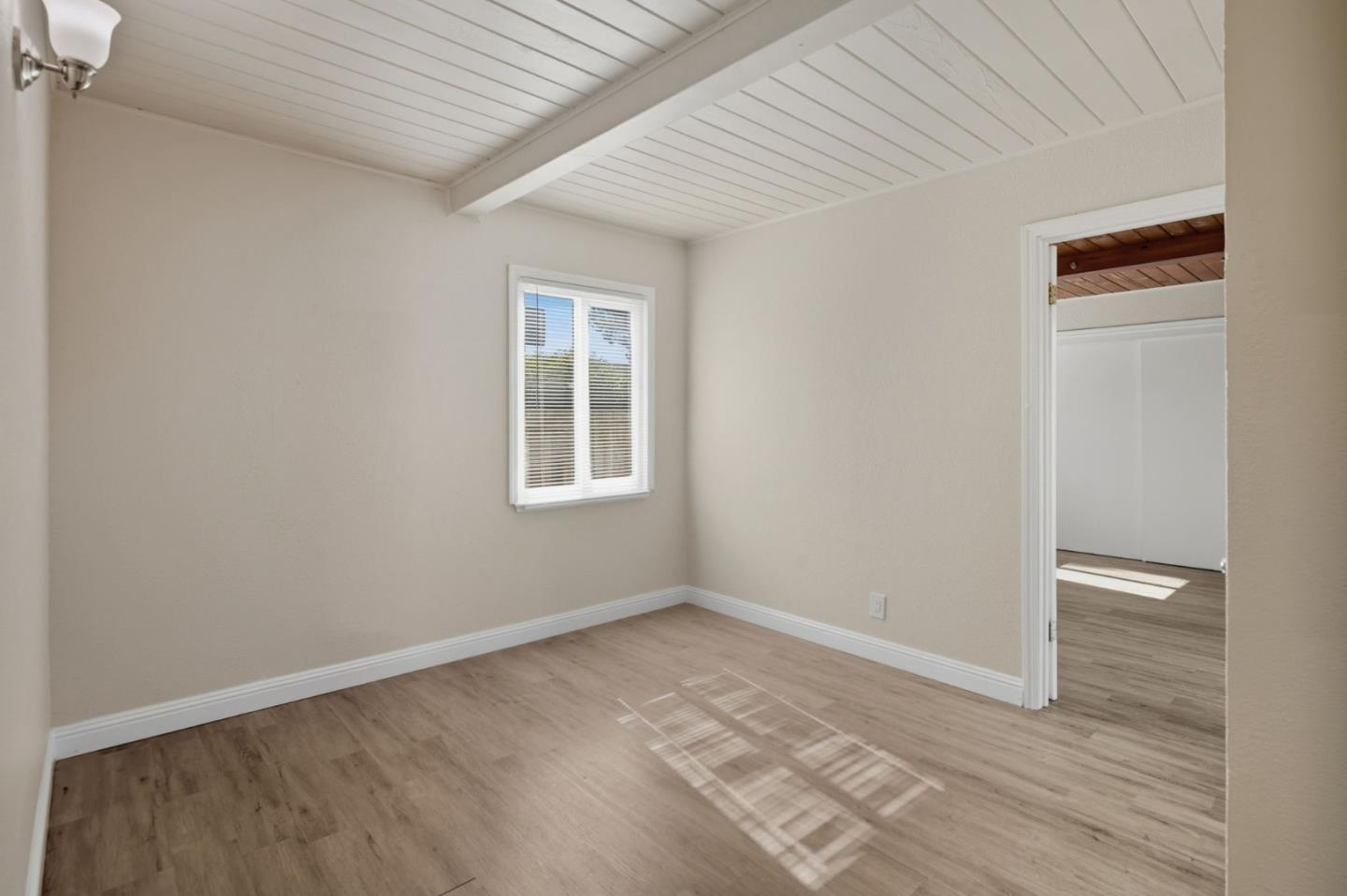 Detail Gallery Image 28 of 43 For 957 Oakwood Ave, Vallejo,  CA 94591 - 4 Beds | 1 Baths