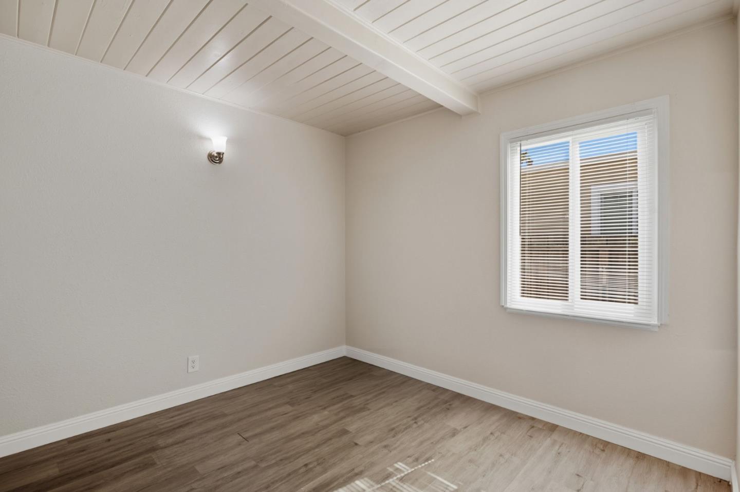 Detail Gallery Image 30 of 43 For 957 Oakwood Ave, Vallejo,  CA 94591 - 4 Beds | 1 Baths