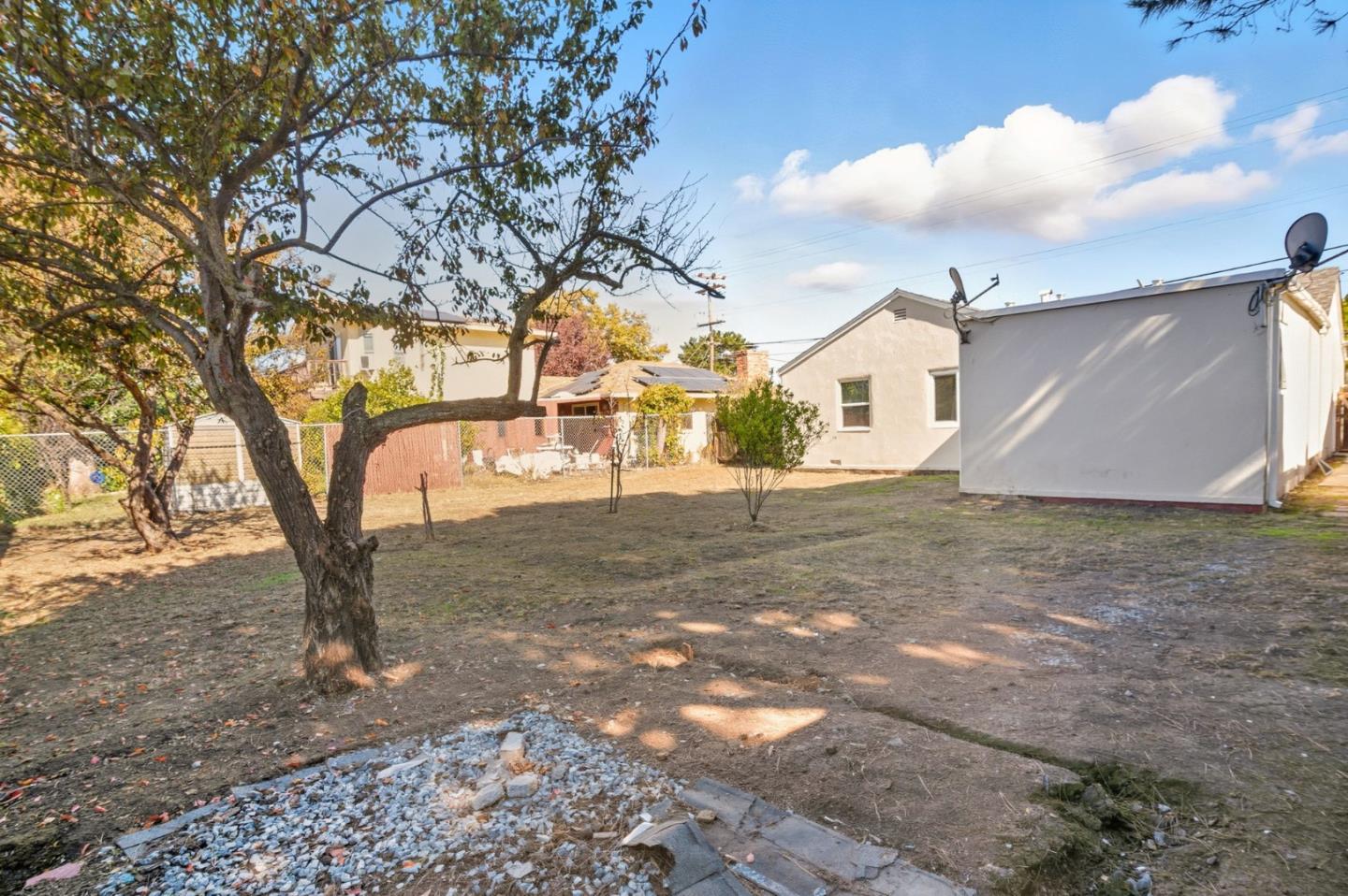 Detail Gallery Image 40 of 43 For 957 Oakwood Ave, Vallejo,  CA 94591 - 4 Beds | 1 Baths