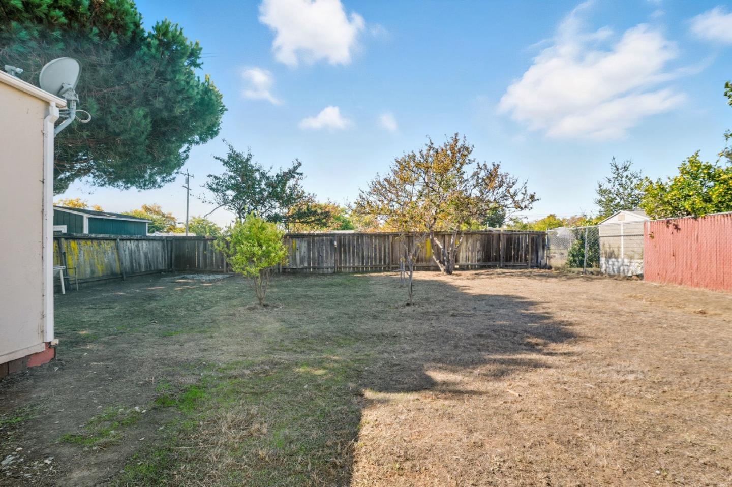 Detail Gallery Image 42 of 43 For 957 Oakwood Ave, Vallejo,  CA 94591 - 4 Beds | 1 Baths